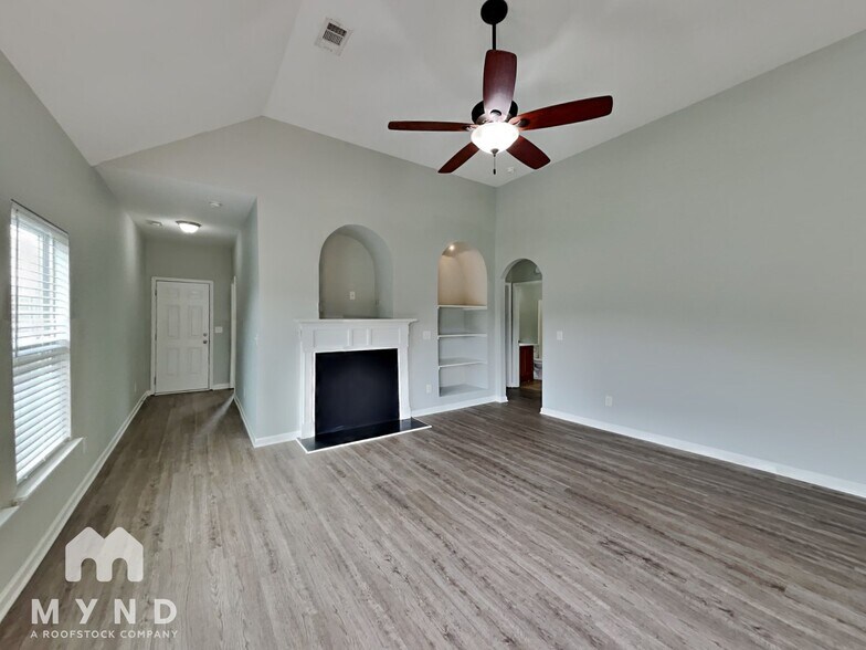 Building Photo - 4627 Rosser Loop Dr