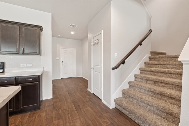 Building Photo - 21500 Rustic Elm Dr