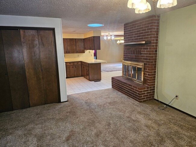 Building Photo - 66955 End Rd