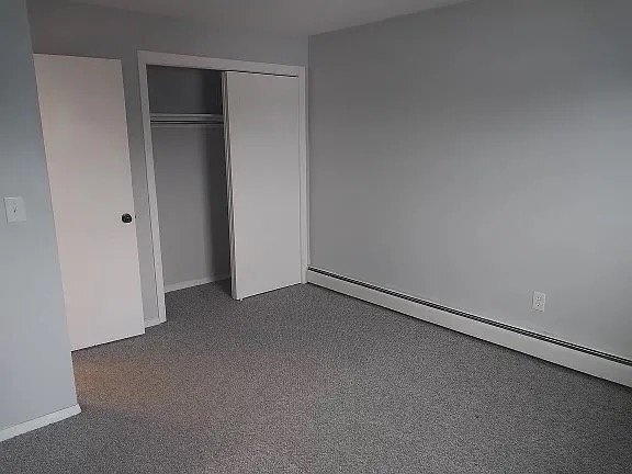 Building Photo - 124 Ash St