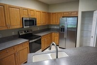 Building Photo - 2030 Nassau Dr