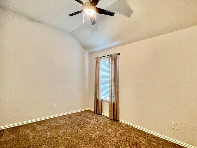 Building Photo - 23231 Twilight Oaks Ct