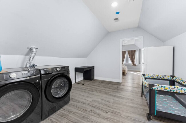 Building Photo - 23 Obrien Ct