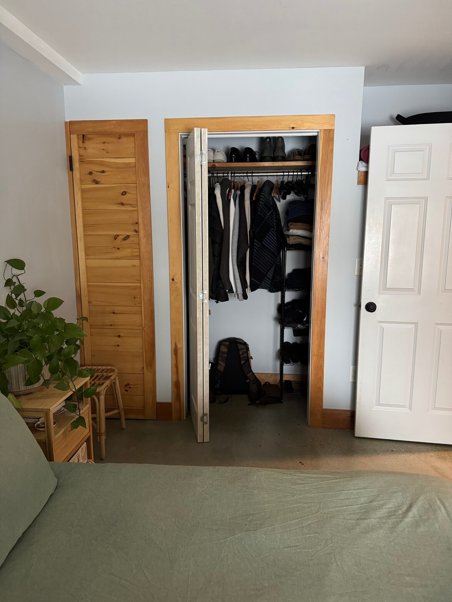 Building Photo - 361 S Winooski Ave