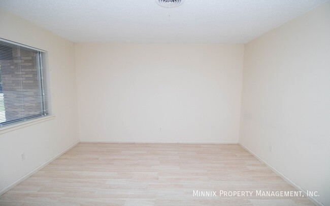 Building Photo - 4414 52nd St