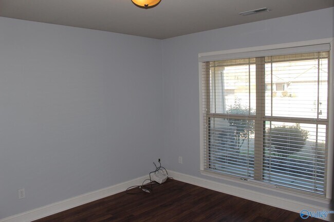 Building Photo - 14560 Water Stream Dr