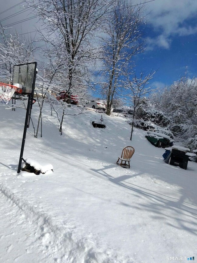 Building Photo - 69 Franklin St