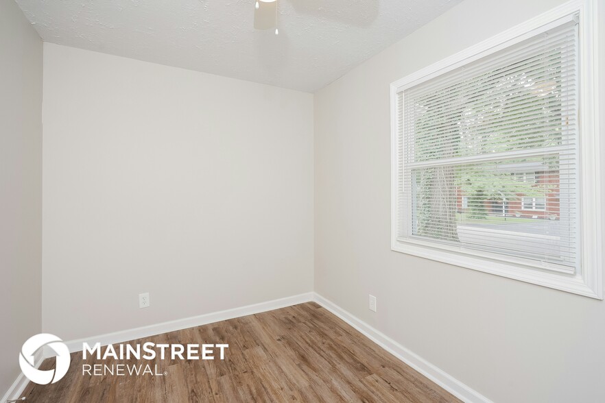 Building Photo - 2508 Larkwood Dr