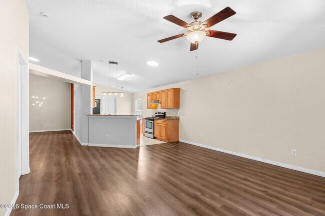 Building Photo - 4211 Swanna Dr