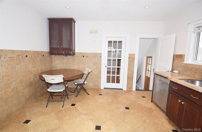 Building Photo - 79 Red Ground Rd