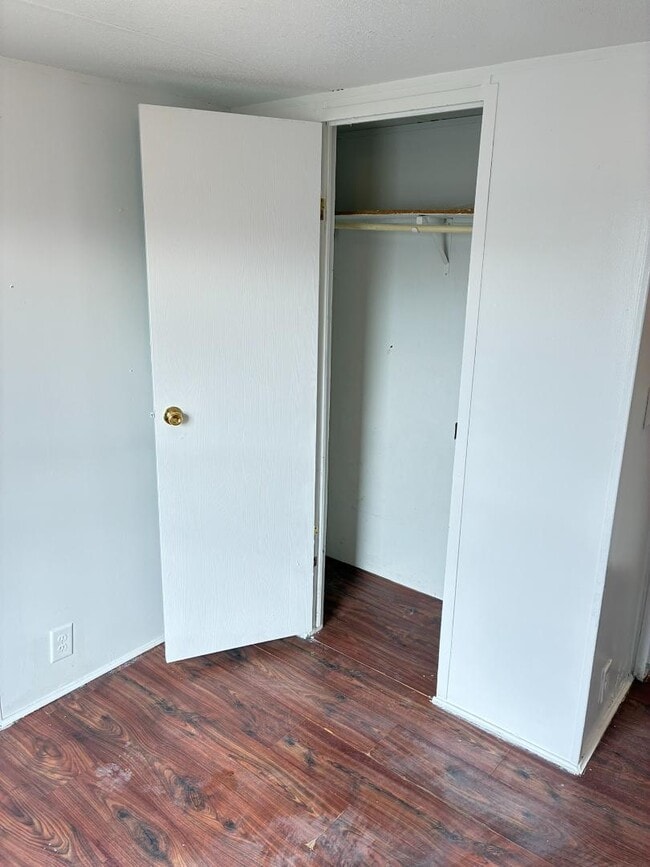 Building Photo - 2322 Sandy Ridge Dr