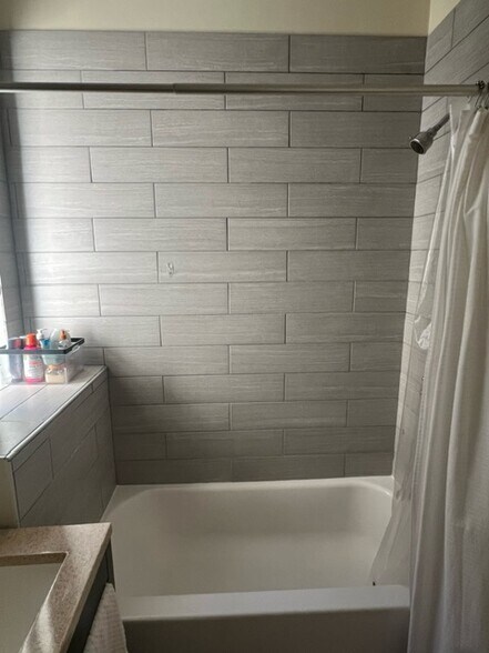 Building Photo - 1198 Commonwealth Ave