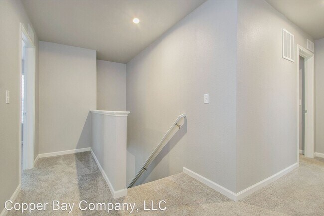 Building Photo - 4 br, 2.5 bath House - 1550 Jacqueline Drive