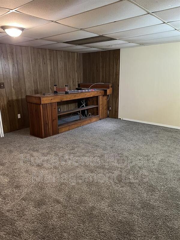 Building Photo - 462 Norvelle Ct