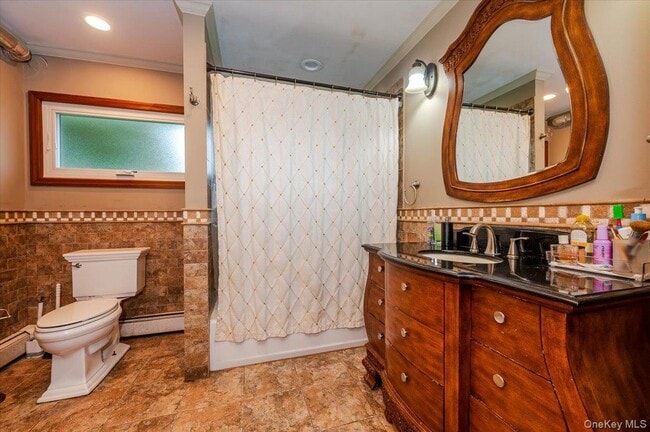 Building Photo - 5 Stonecutter Rd