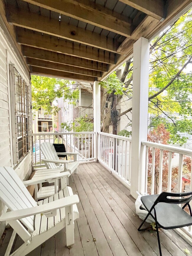 Building Photo - 73 Delle Ave