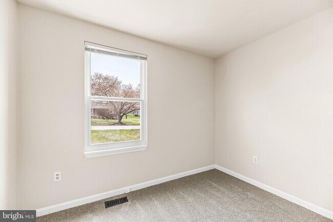 Building Photo - 3604 Cox Ct