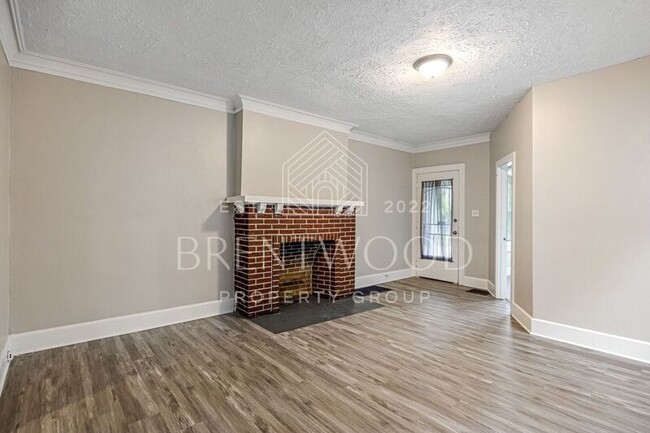 Building Photo - 3041 N Delaware St