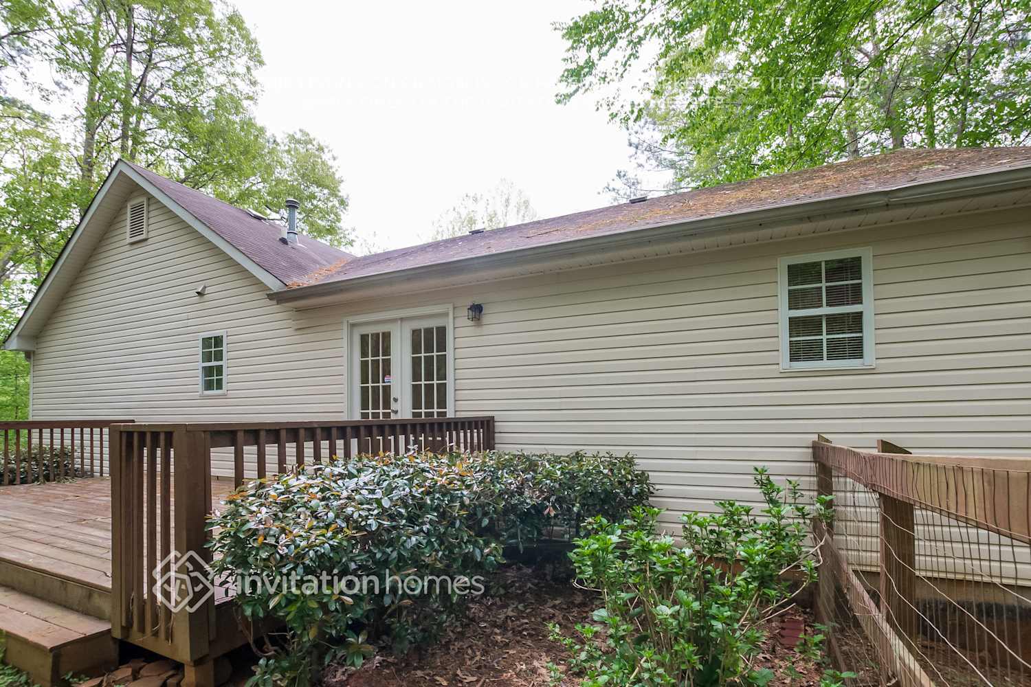Building Photo - 3669 N Hampton Dr