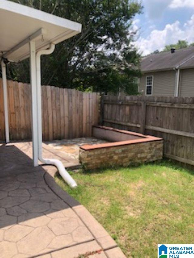 Building Photo - 1557 Applegate Ln