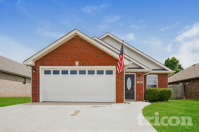 Building Photo - 980 Culverson Ct