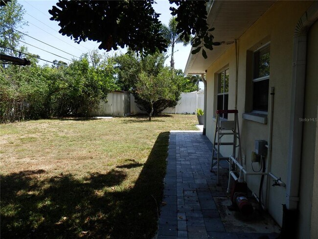 Building Photo - 3301 52nd Way N