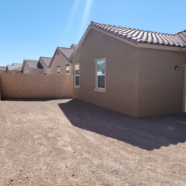 Building Photo - Brand New 3 Bedroom Home - Be the First to...