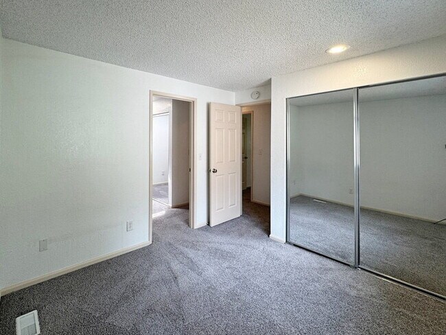 Building Photo - 17824 66th Pl W