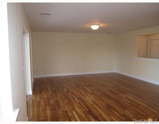 Building Photo - 204 Tondo Cir