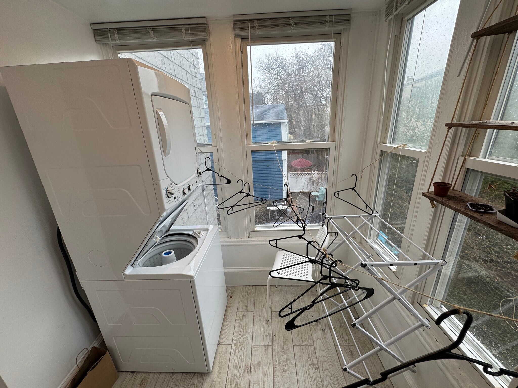 Building Photo - 44 Gorham St