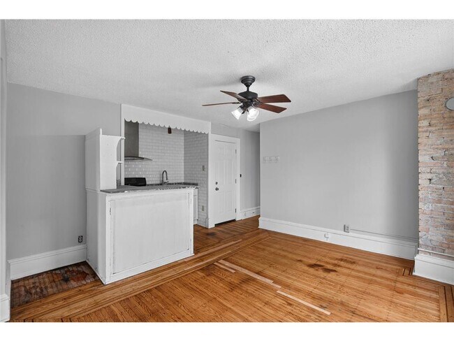 Building Photo - 2630 Blaisdell Ave