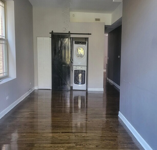 Building Photo - 6540 S Maryland Ave