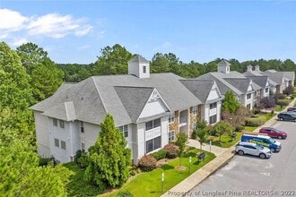 Building Photo - 330 Gallery Dr