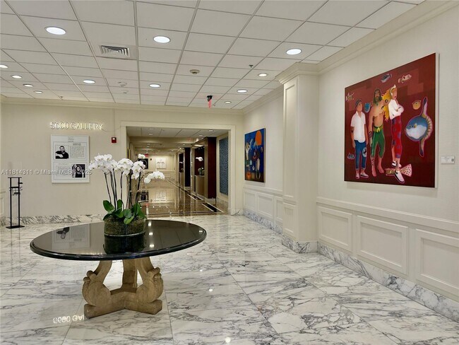 Building Photo - 5600 Collins Ave