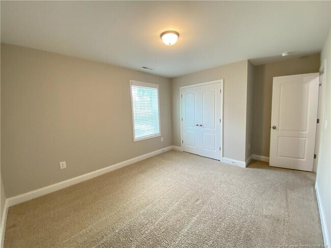 Building Photo - 43 Old Montague Way
