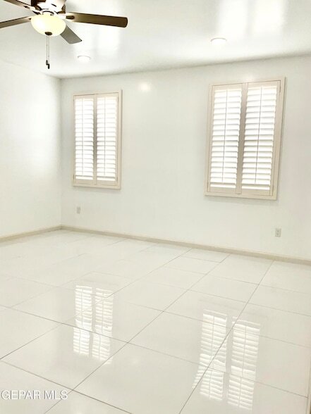 Building Photo - 8919 Eclipse St