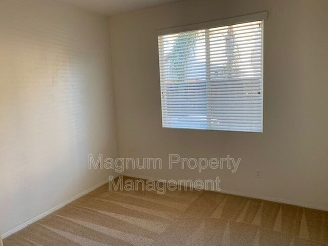 Building Photo - 29675 Ski Ranch St
