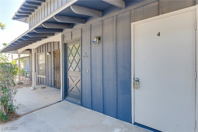 Building Photo - 1521 Elizabeth Ave