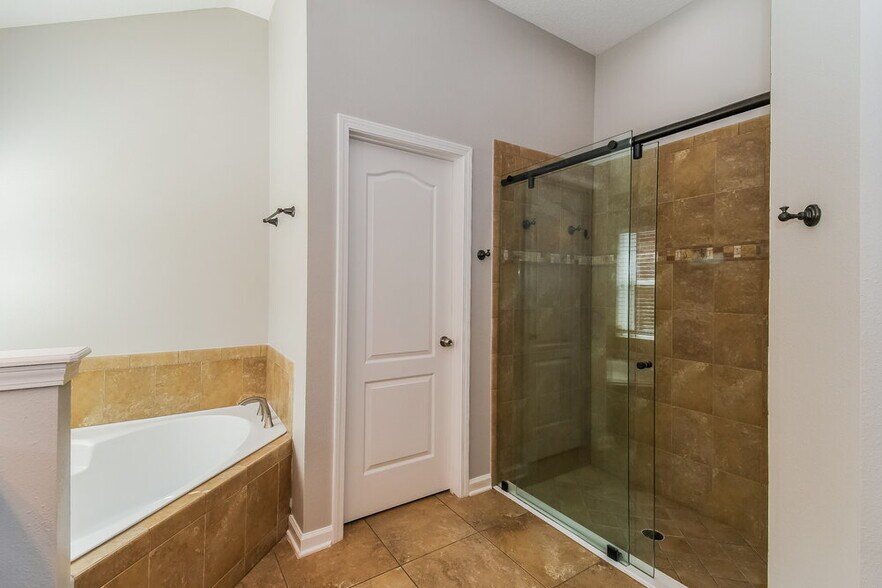 Building Photo - 16269 Stanis Ct