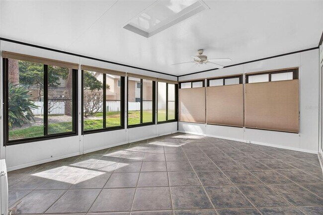 Building Photo - 6660 Cape Hatteras Way NE