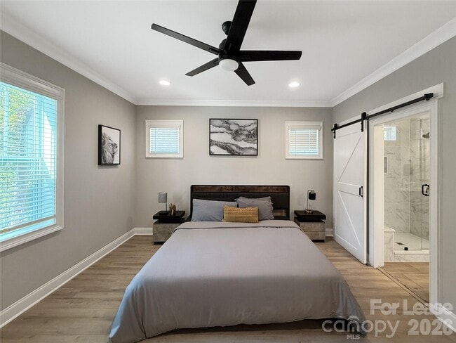 Building Photo - 1640 Eastway Dr