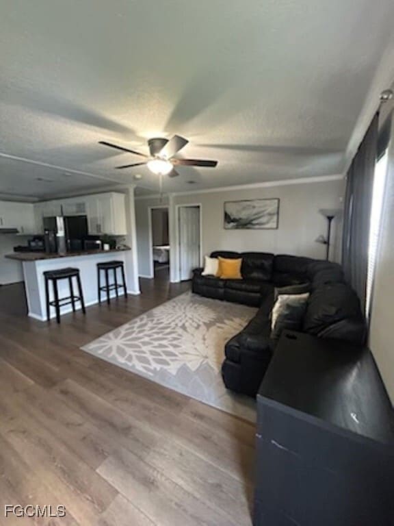 Building Photo - 651 Hunting Clb Ave