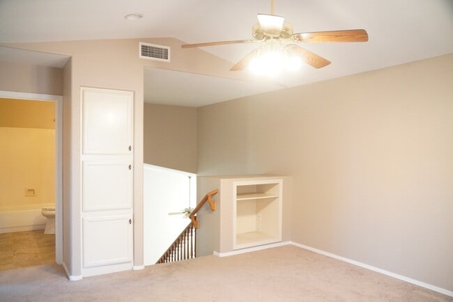 Building Photo - Beautiful Chandler Rental Dobson & Ray