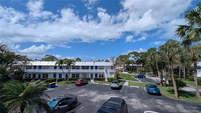 Building Photo - 2929 SE Ocean Blvd