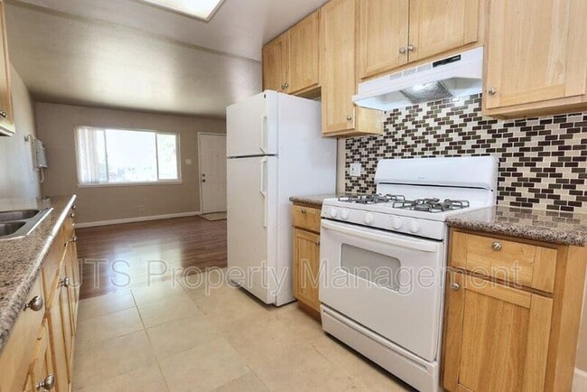 Building Photo - 2310 Kenworthy Way