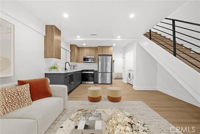 Building Photo - 2922 12th Ave