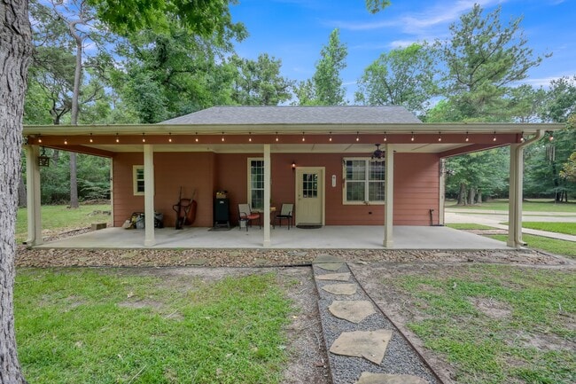 Building Photo - 295 Skipper Jack Dr