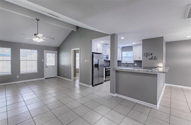 Building Photo - 3607 Hampstead Ct