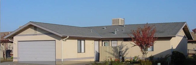 Primary Photo - Sultana Acres