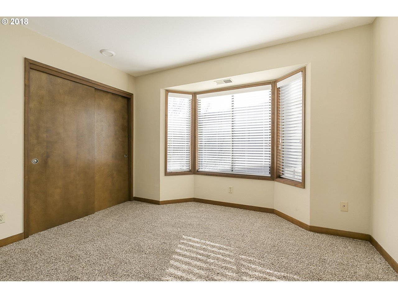 Building Photo - 5858 S Riveridge Ln